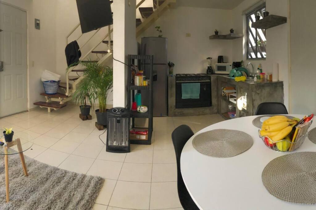 Comfortable And Private House 2 Bedrooms Wifi Parking Free มอนแตร์เรย์ ภายนอก รูปภาพ